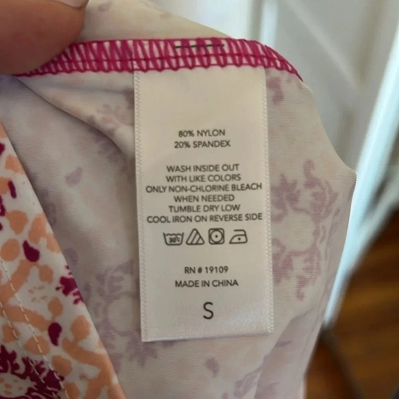 Aqua et Sol UPF 50+ Dress - Size S - Picture 8 of 8